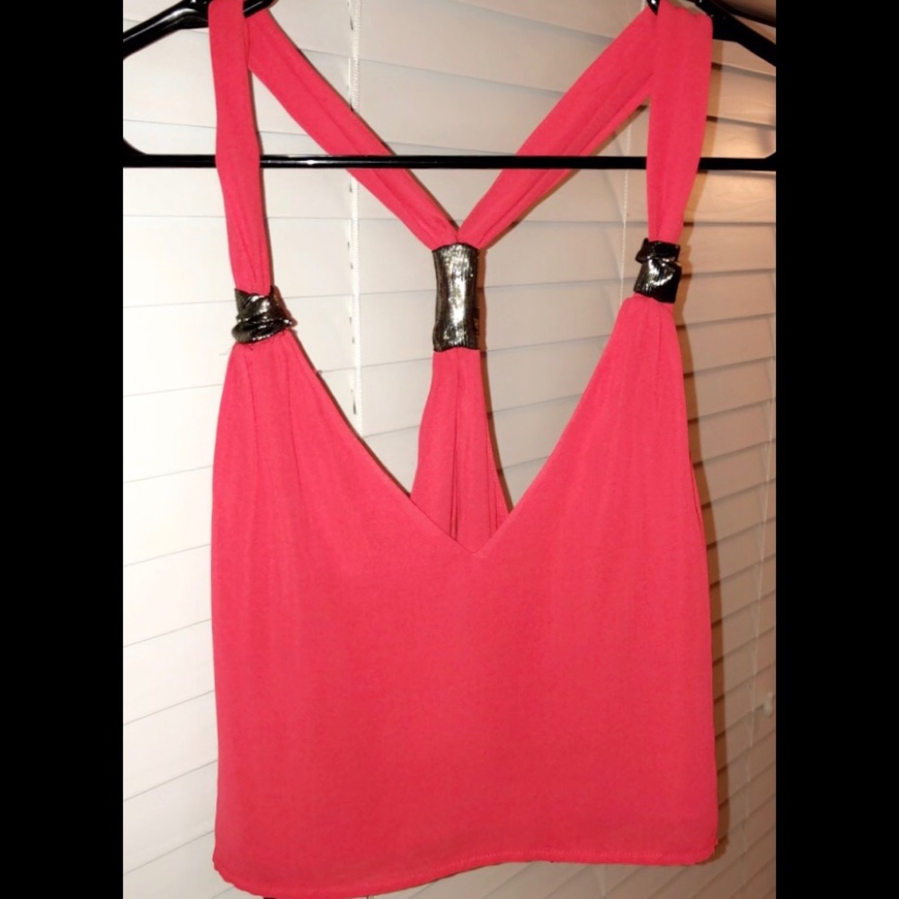 NWOT Bebe red crop top